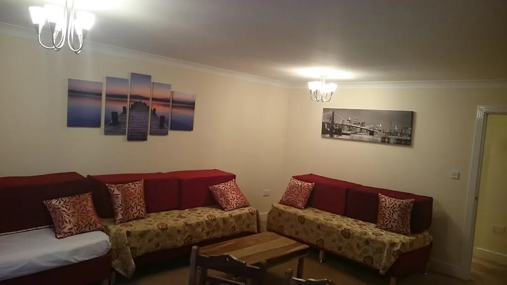 New Street Apartments Cheltenham
