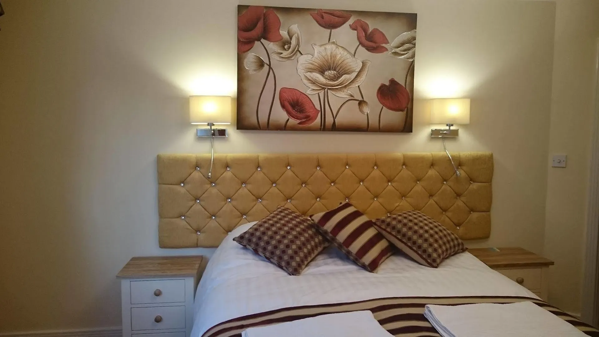 New Street Apartments Cheltenham